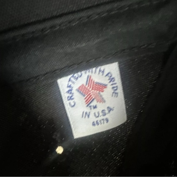 Trump Never Surrender MAGA Hat - Picture 5 of 5